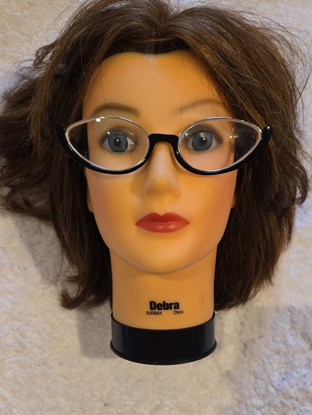 Woman's Eyeglasses